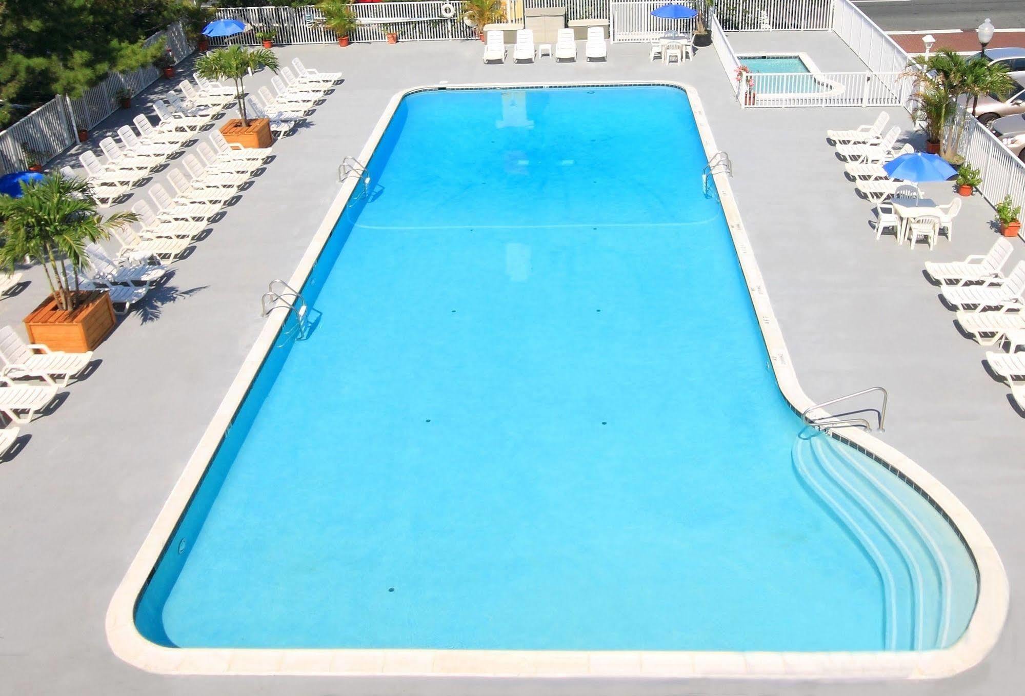 Harrison Hall Hotel Ocean City Extérieur photo